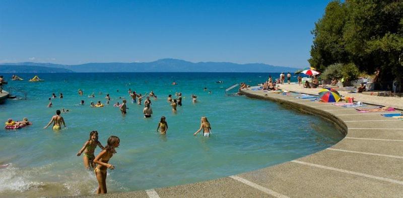 Apartments Milica Malinska Εξωτερικό φωτογραφία