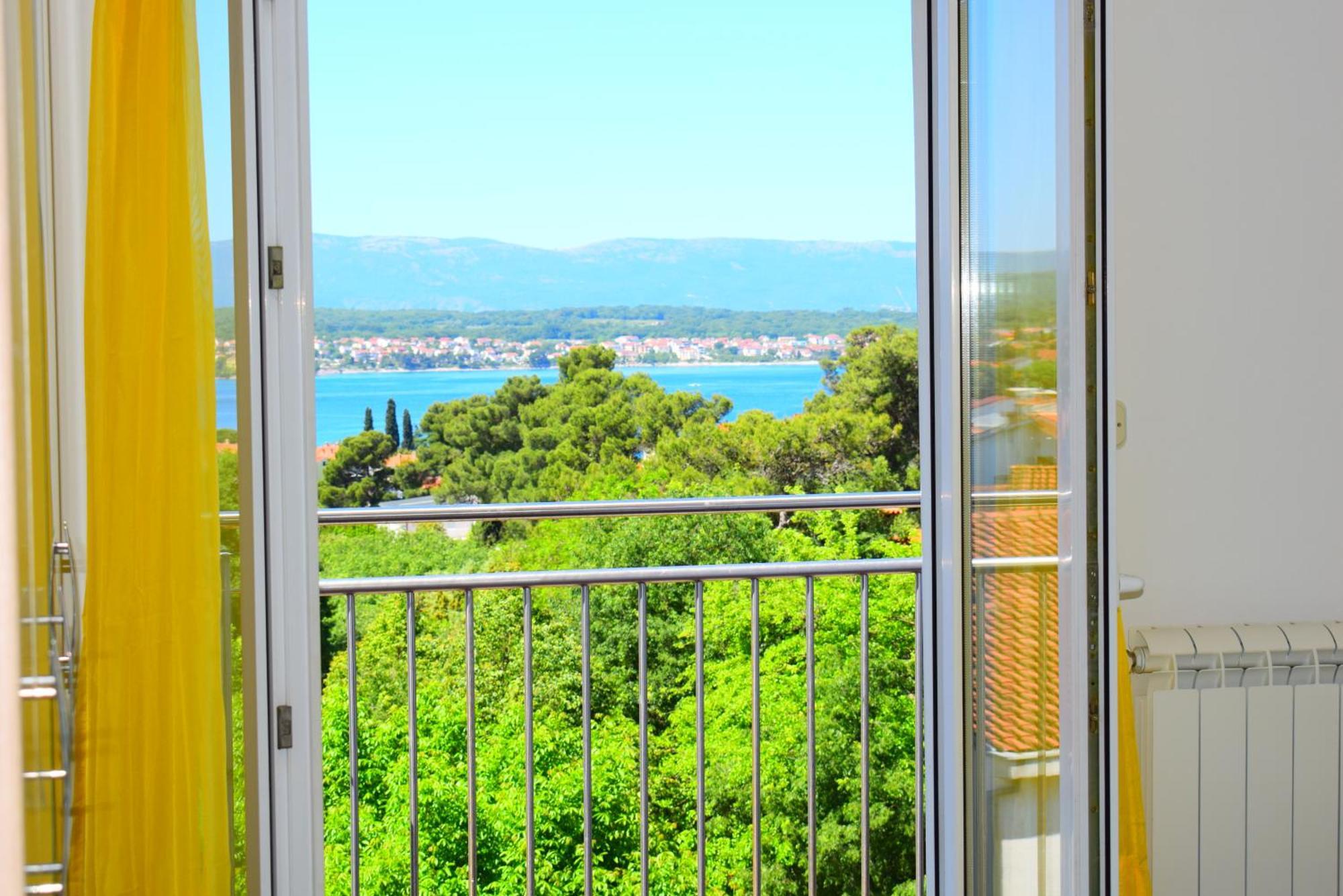 Apartments Milica Malinska Εξωτερικό φωτογραφία