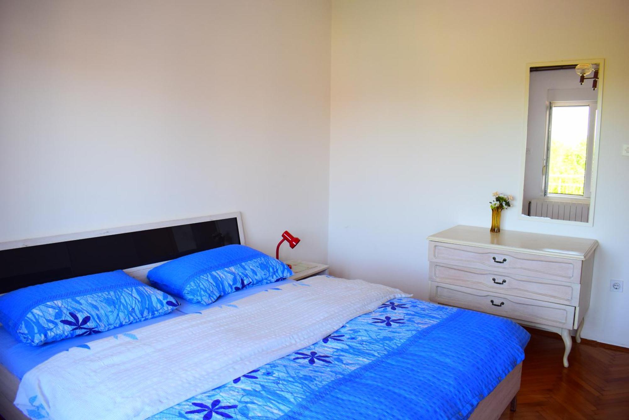 Apartments Milica Malinska Δωμάτιο φωτογραφία